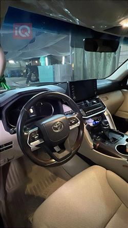 تويوتا لاندكروزر